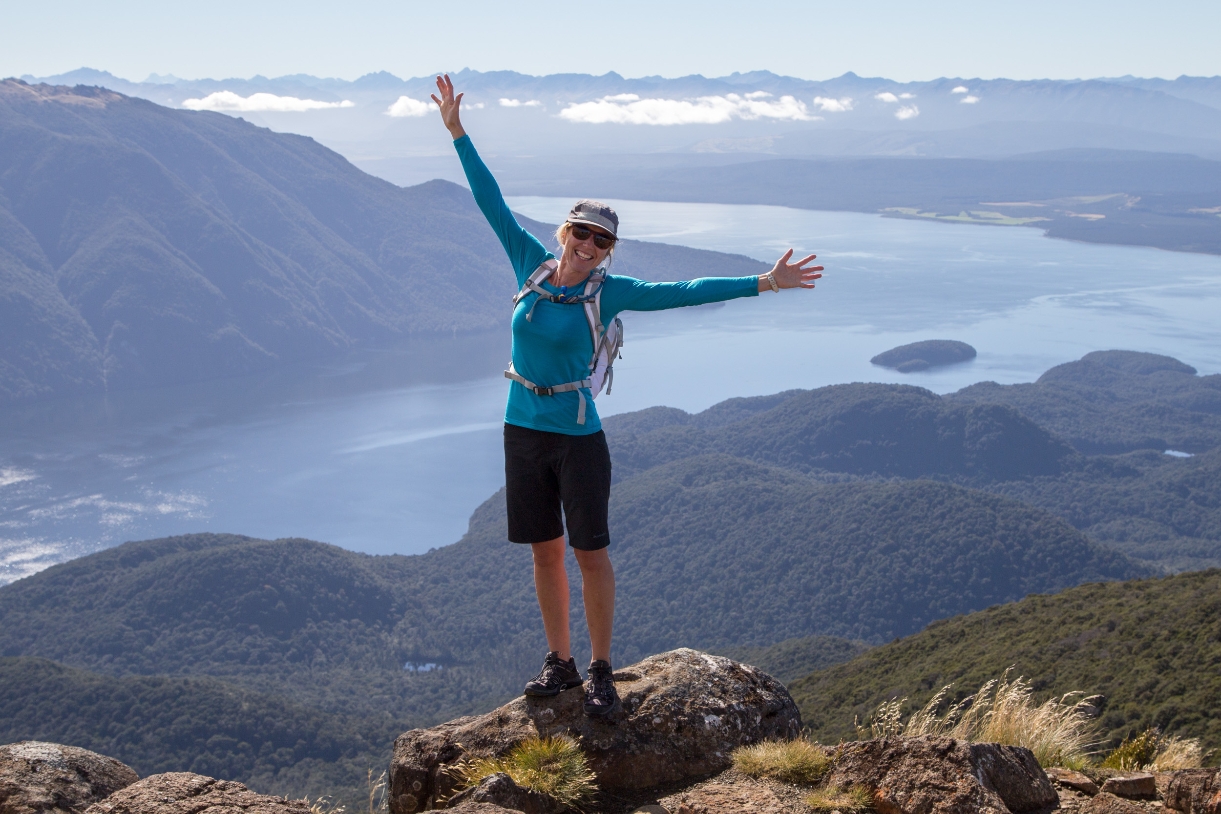 What an epic place to hike Kepler Track overlooking Lake Te Anau